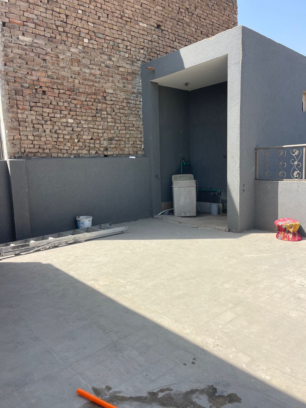 House Rent(Upper Portion)